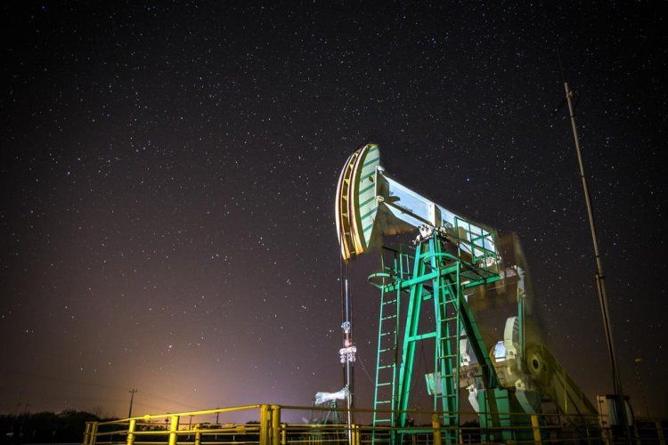 Искусственный интеллект поможет прогнозировать количество добытой нефти и ранжировать скважины-кандидаты