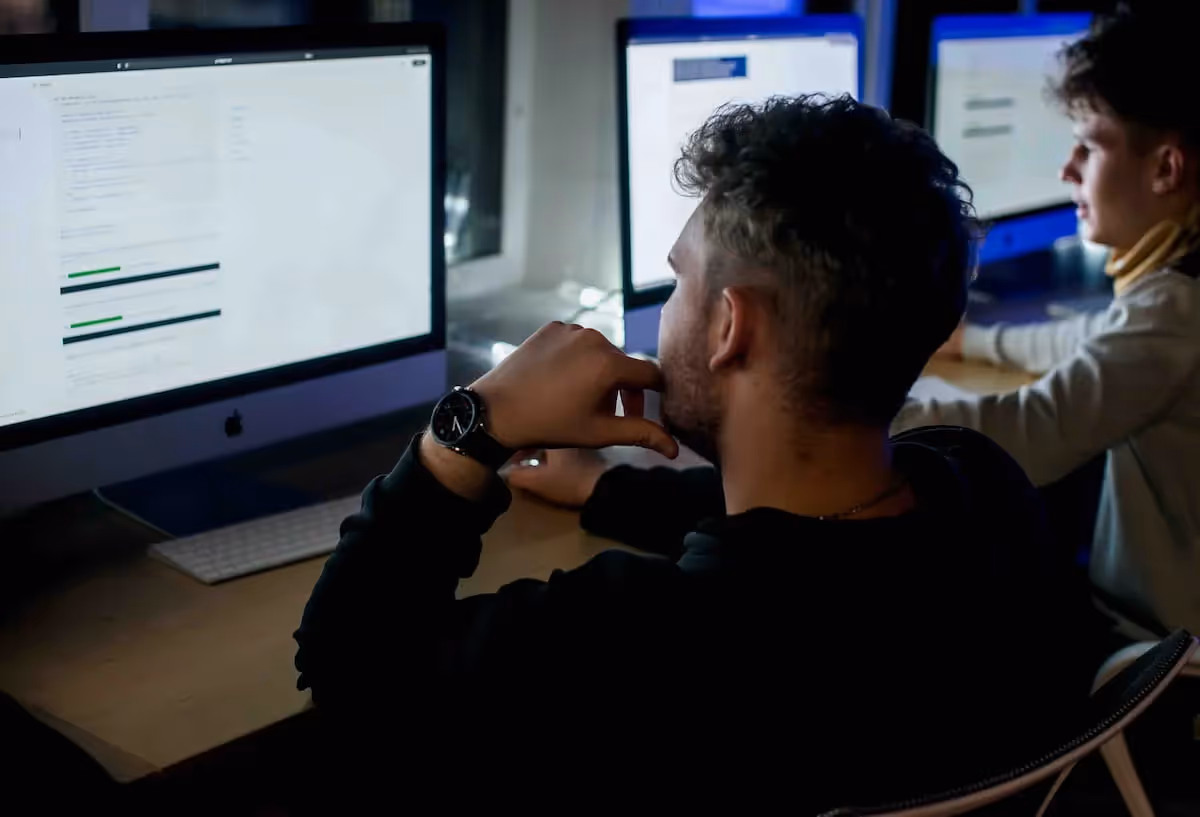 Об этом только говорят, а мы уже делаем. Как проект AI Talent Hub стал примером будущего образования